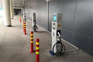 德州儀器TMCS1123簡(jiǎn)化電動(dòng)汽車充電器和光伏逆變器的高壓電流檢測(cè)